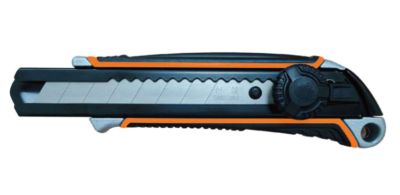 L705 18mm Cutters