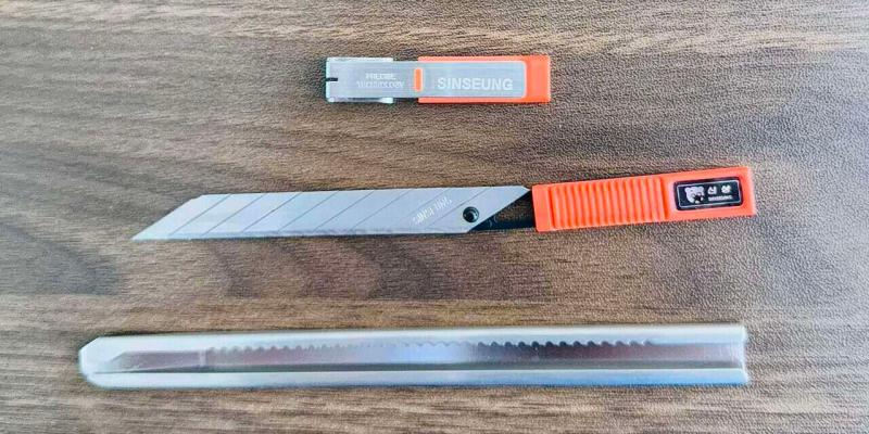 Best 9mm and 18mm Snap-Off Utility Knives for Professionals in 2026 Best 9mm and 18mm Snap-Off Utility Knives for Professionals in 2026