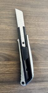 how to break cutter blade